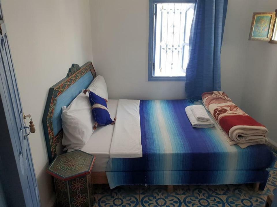 Hotel Ouarzazate Chefchaouen Extérieur photo